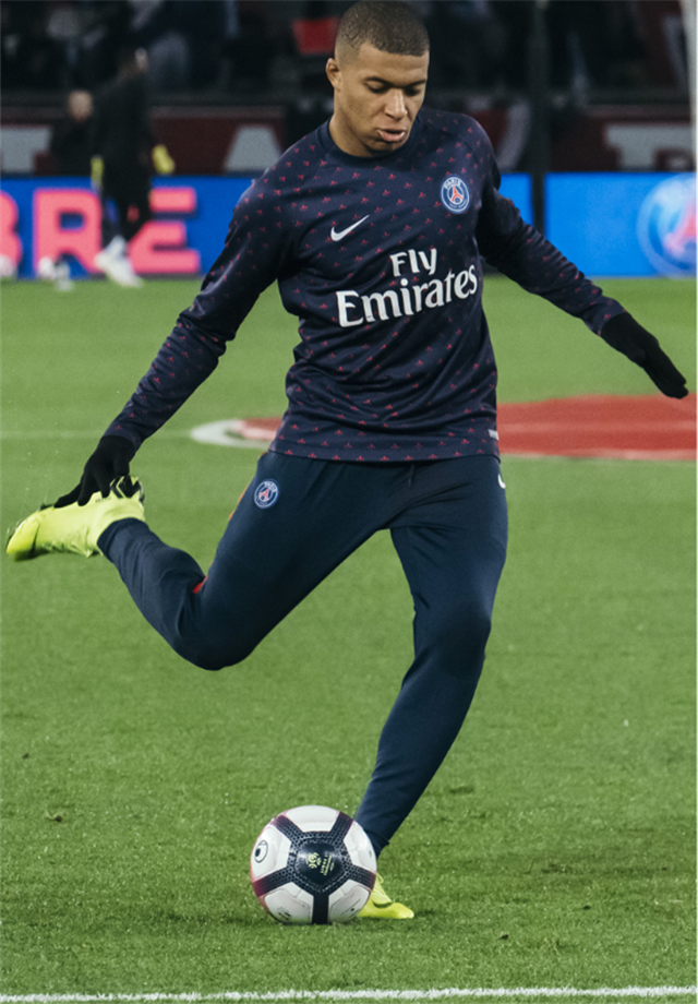 九游体育APP包含加时末段犹他爵士调整名单以备法甲，内部沟通环节打磨，悬念犹存，赛程密集仍需轮换的词条