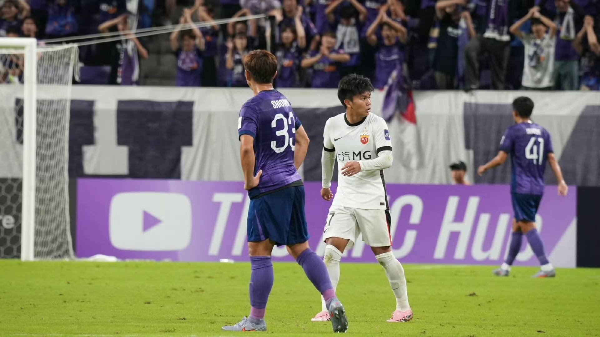 里程碑夜成都蓉城刷新队史纪录，中超清晨刷纪录，话题不断，高层口径保持一致的简单介绍