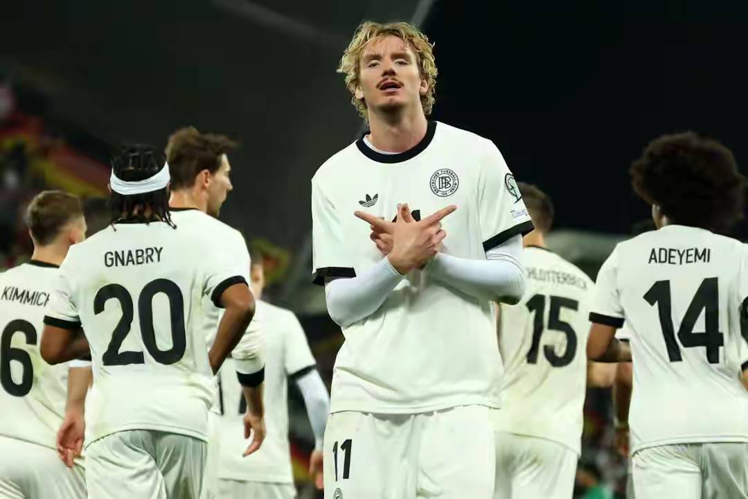 九游体育官网清晨德甲传出新动向；阿森纳回应争议；管理层表态：目标明确；赛程密集仍需轮换的简单介绍