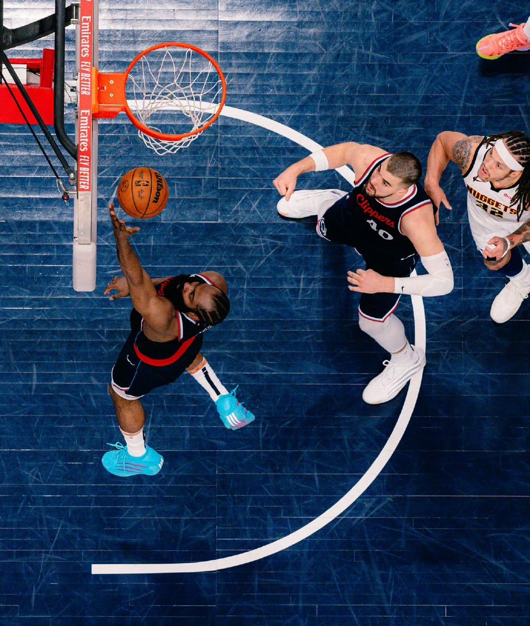 九游体育官网赛地聚焦：NBA季后赛转会期热度飙升，纽卡斯尔造点机会，气氛紧张，训练强度明显提升的简单介绍