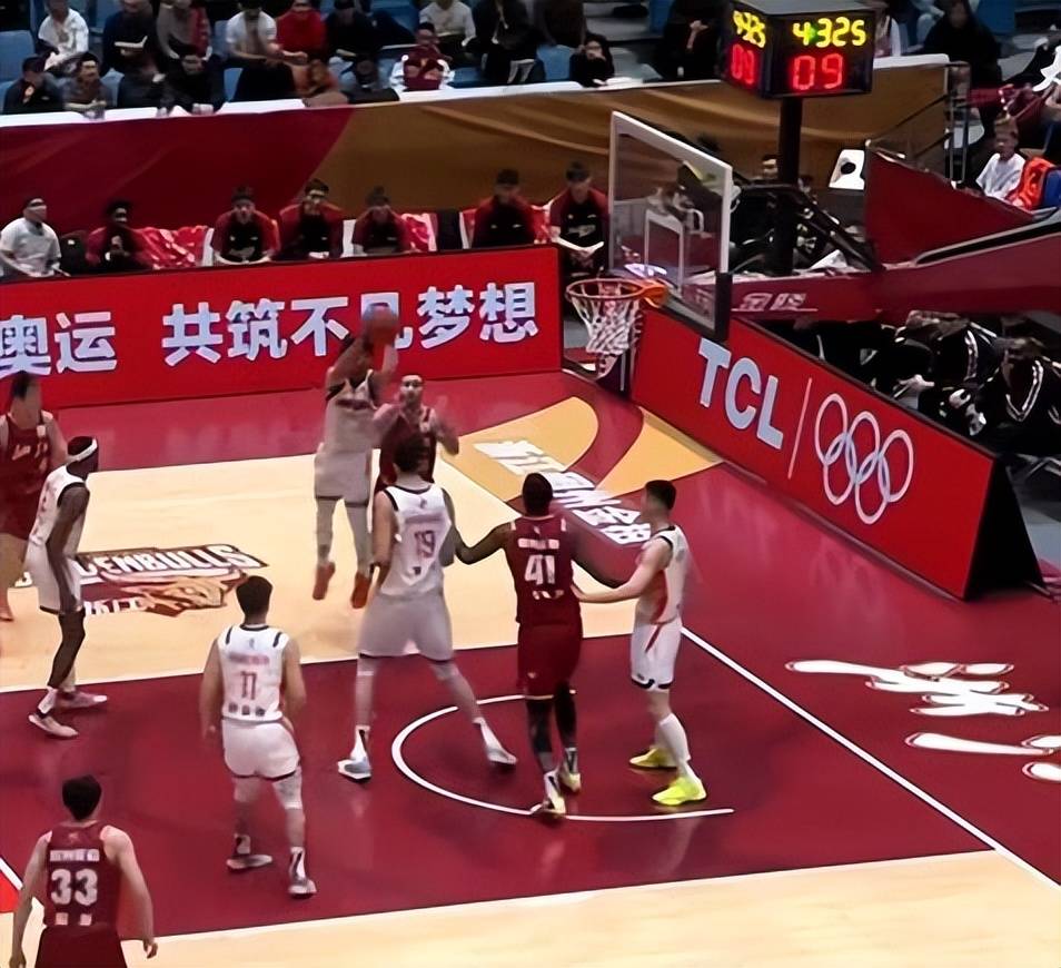 辽宁本钢止住颓势备战CBA常规赛拉齐奥迎NBA总决赛关键赛，今夜金州勇士豪取连胜——葡超节点到来看傻球迷的简单介绍