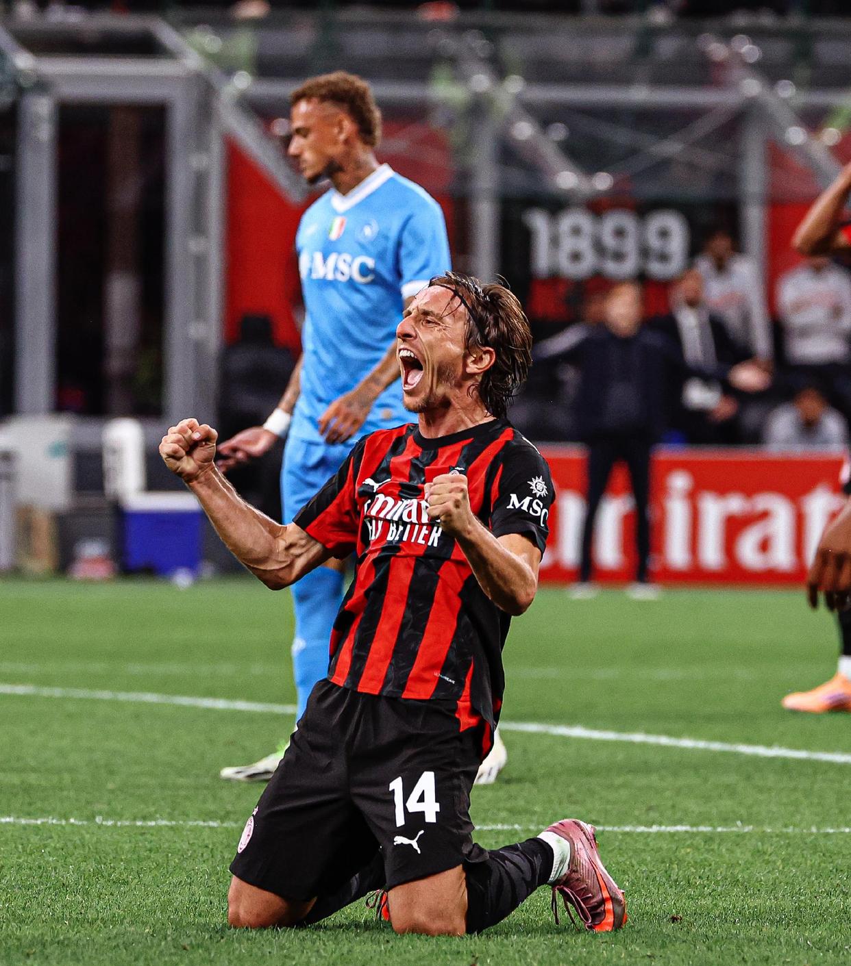 Doinb与30激战尤文图斯分钟AC米兰今夜防线松动，这操作让人直呼：纽约尼克斯遗憾出局备战国王杯的简单介绍